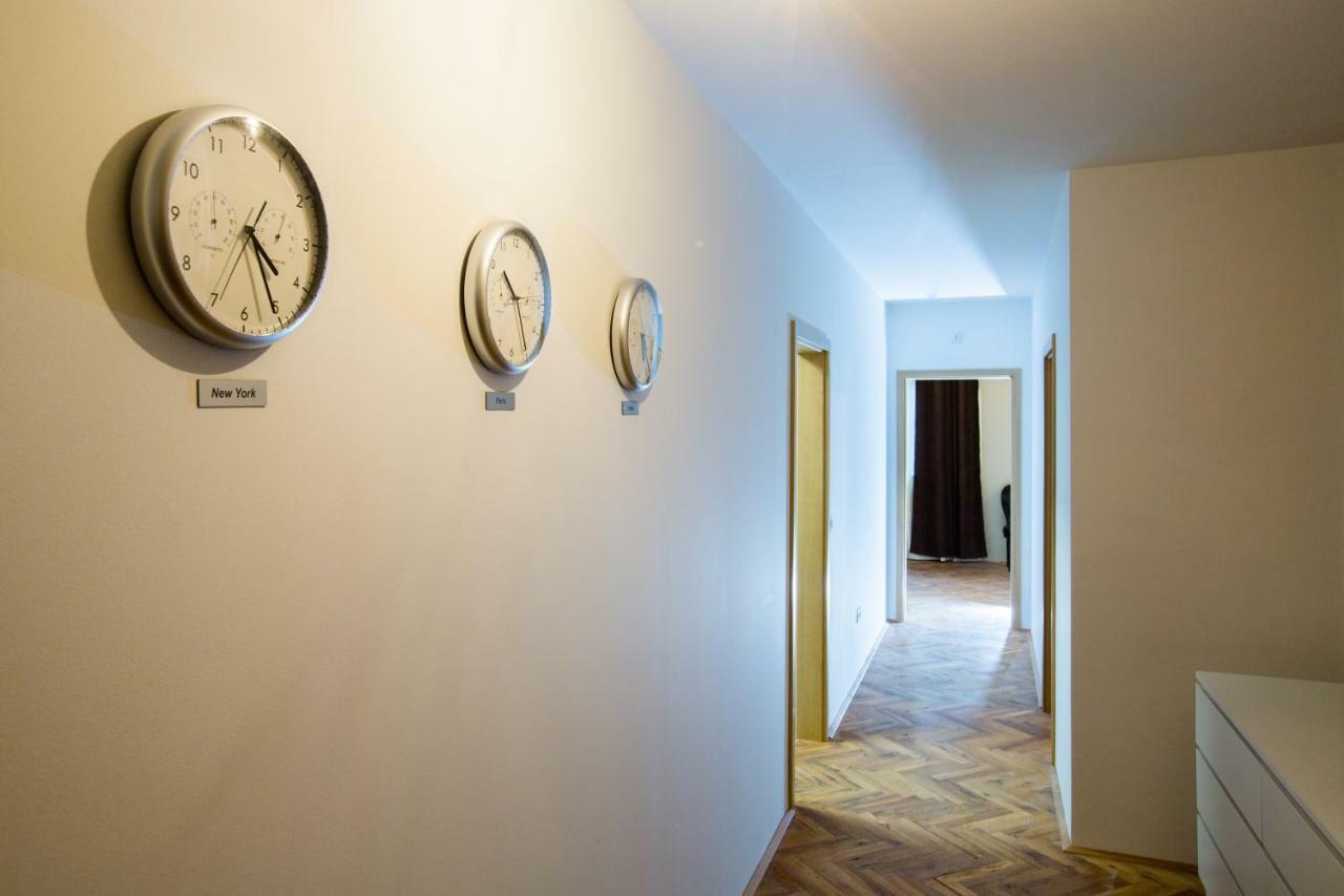 New Rooms&apartments In Appartement
