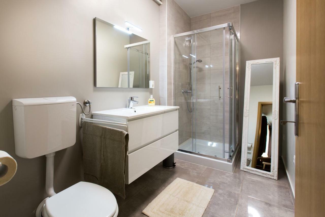 New Rooms&apartments In Appartement